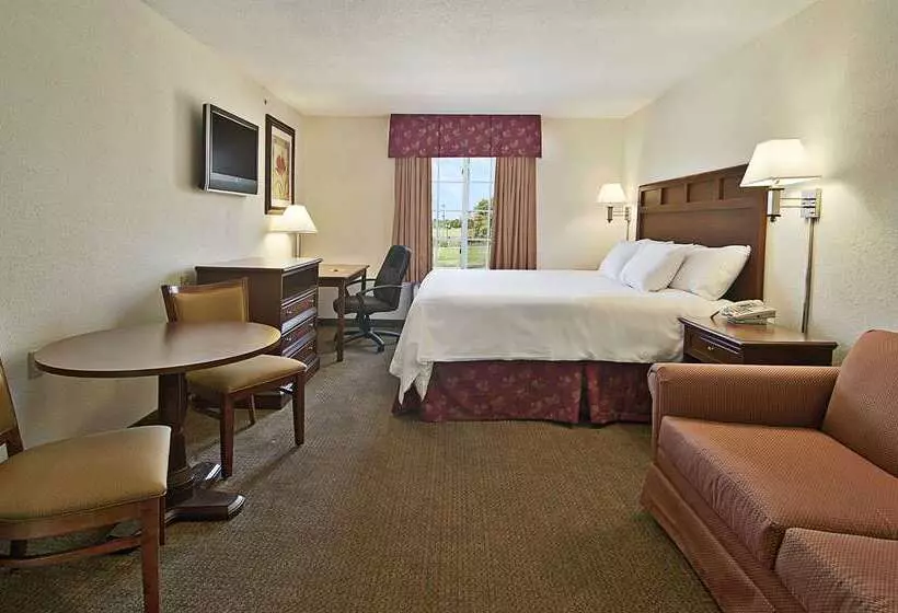 هتل Super 8 By Wyndham Bowling Green North