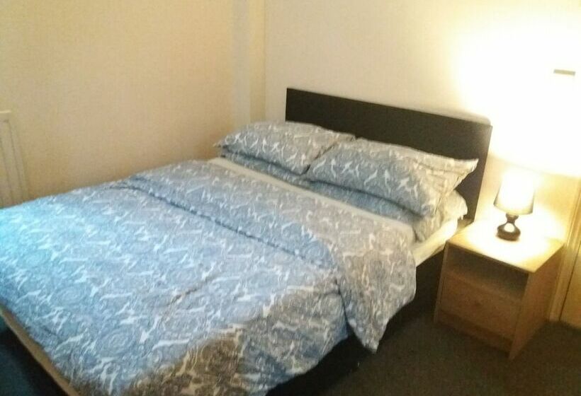 Shamrock Guest House