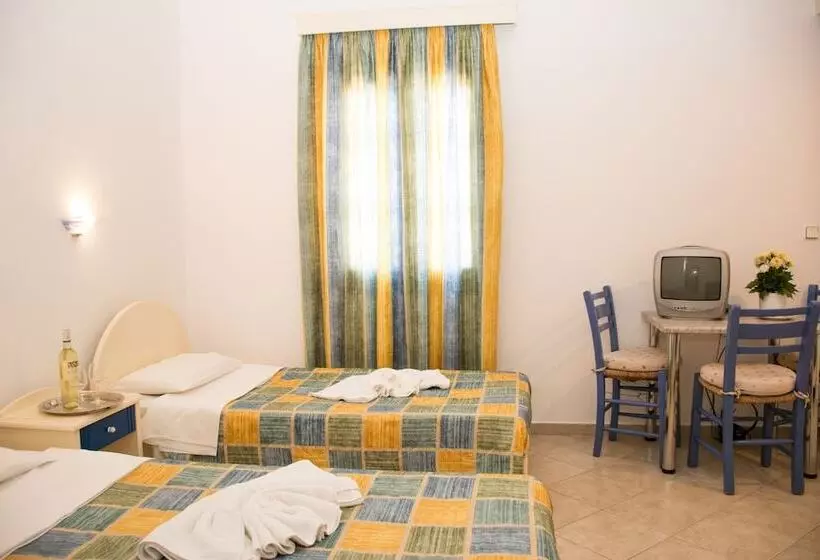 Uncle George Studios by Estia