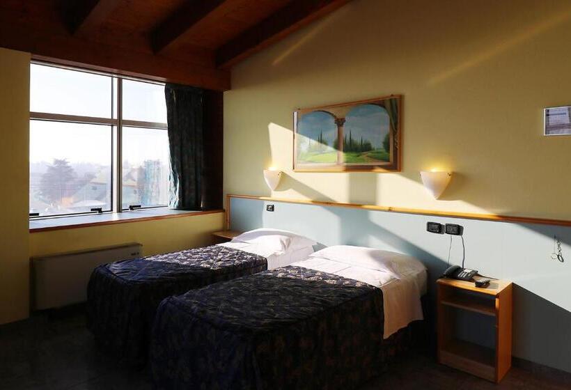 בית מלון כפרי Sabo