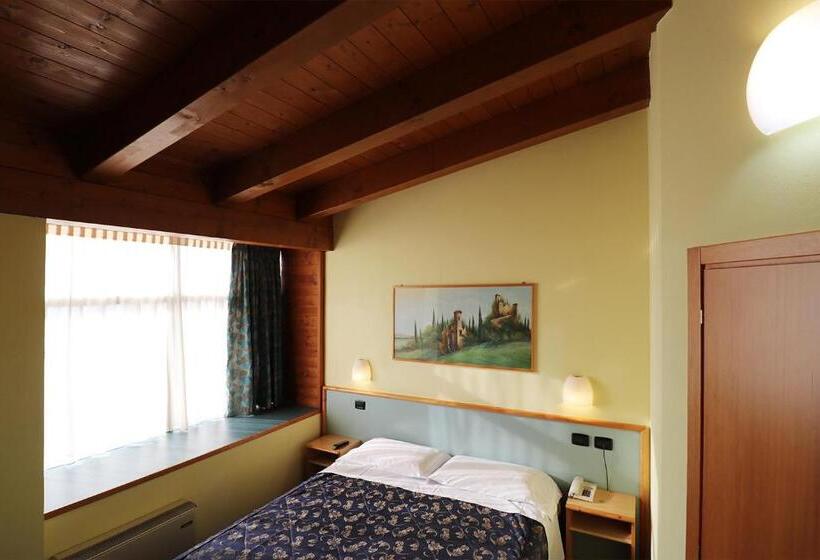 בית מלון כפרי Sabo