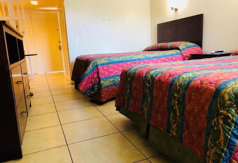 モーテル Sunset Inn  Fort Pierce, Fl