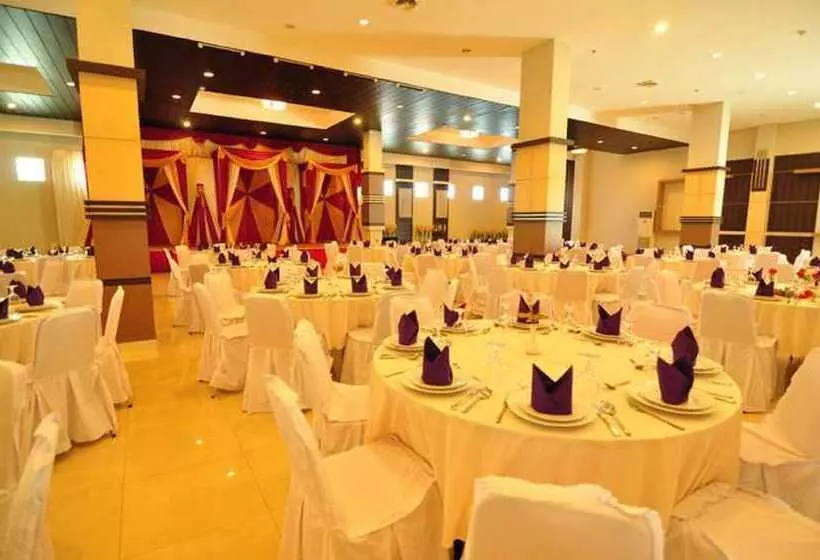 酒店 Aston Ketapang City