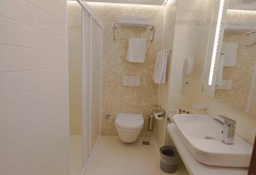 Hotel Boyuguzel Termal