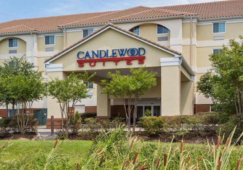 هتل Candlewood Suites Destin Sandestin Area, An Ihg