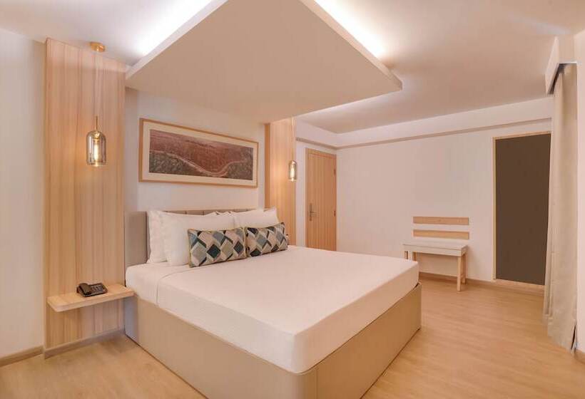 Lemon Tree Hotel, Centre Point, Jamshedpur