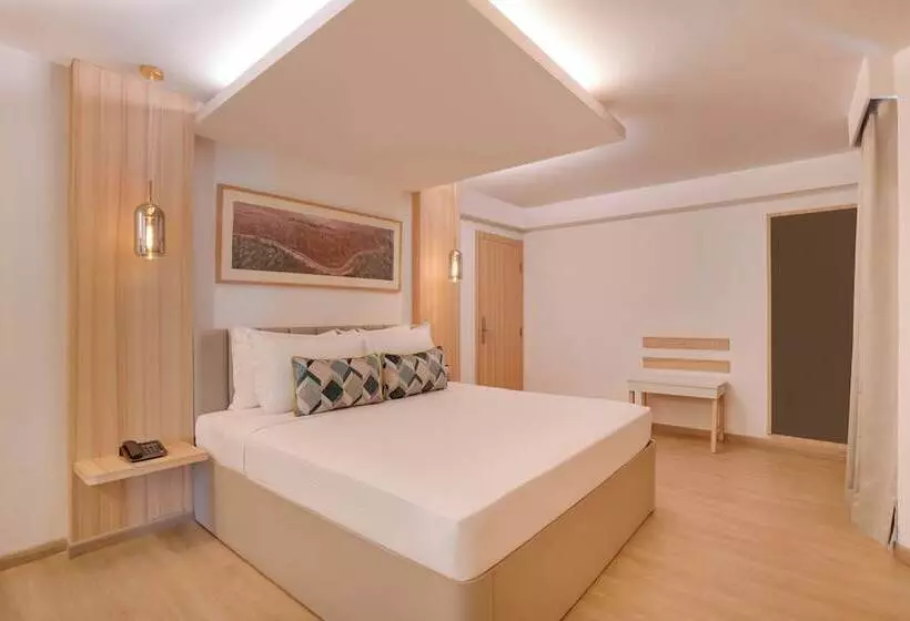 Lemon Tree Hotel, Centre Point, Jamshedpur