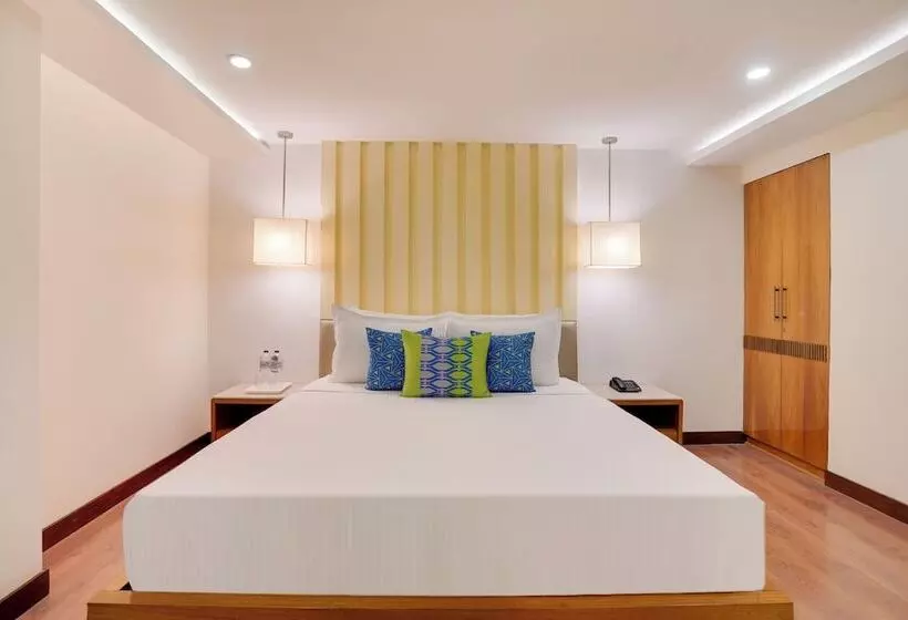 Lemon Tree Hotel, Centre Point, Jamshedpur