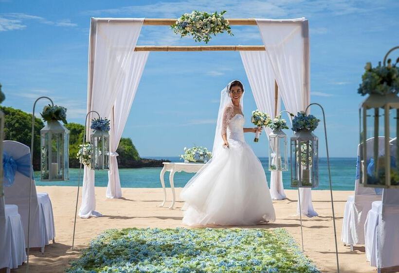 בית מלון כפרי Courtyard By Marriott Bali Nusa Dua Resort