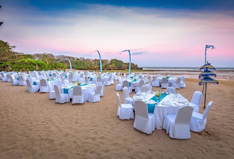 בית מלון כפרי Courtyard By Marriott Bali Nusa Dua Resort