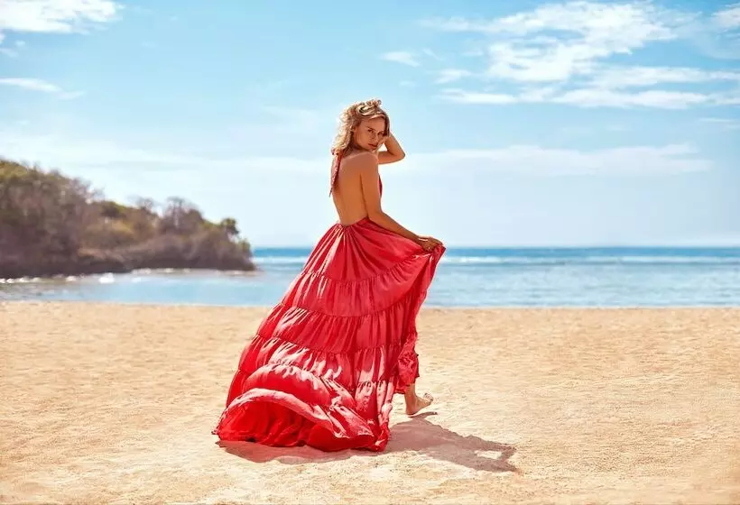 בית מלון כפרי Courtyard By Marriott Bali Nusa Dua Resort