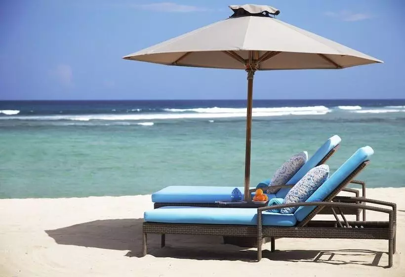 בית מלון כפרי Courtyard By Marriott Bali Nusa Dua Resort