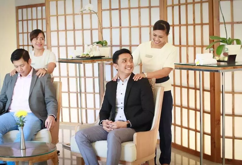 בית מלון כפרי Courtyard By Marriott Bali Nusa Dua Resort