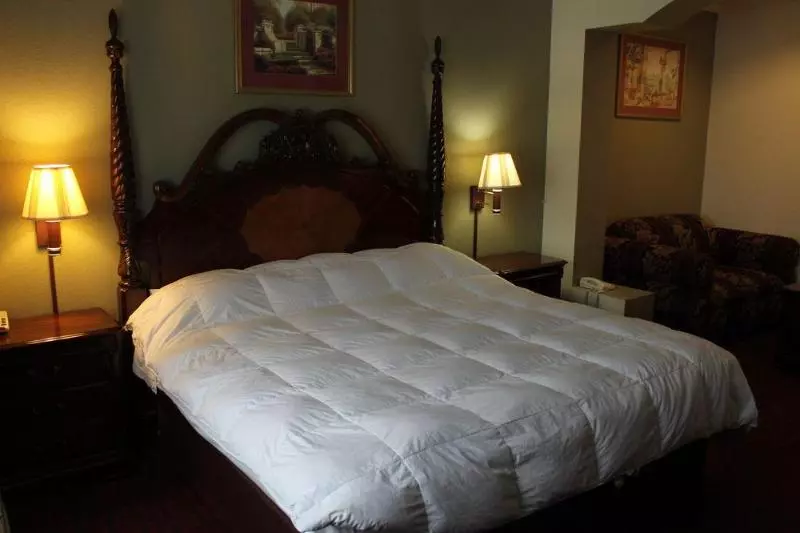 هتل Baymont By Wyndham Texas City