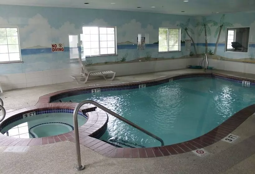 هتل Baymont By Wyndham Texas City