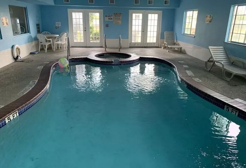 هتل Baymont By Wyndham Texas City