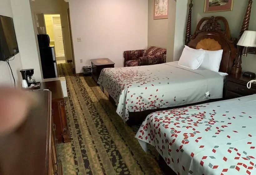 هتل Baymont By Wyndham Texas City