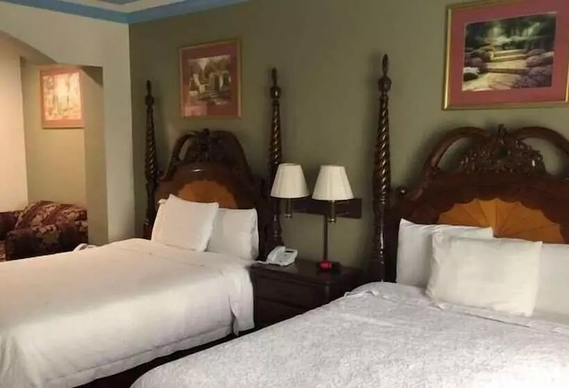 هتل Baymont By Wyndham Texas City