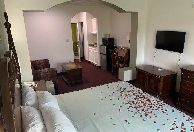 هتل Baymont By Wyndham Texas City