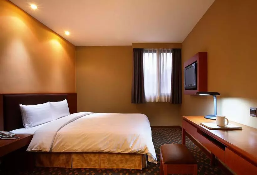 Orange Hoteltaichung Park