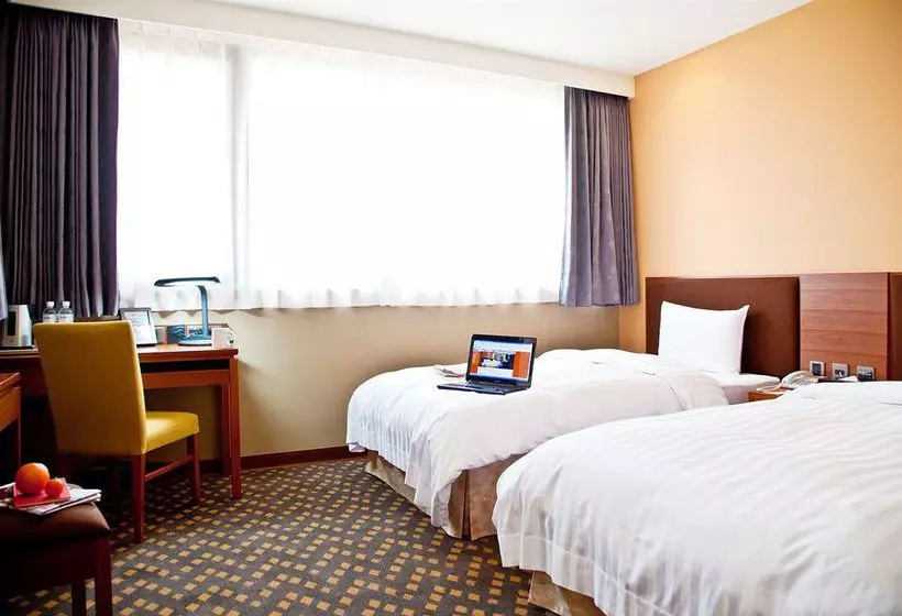 Orange Hoteltaichung Park