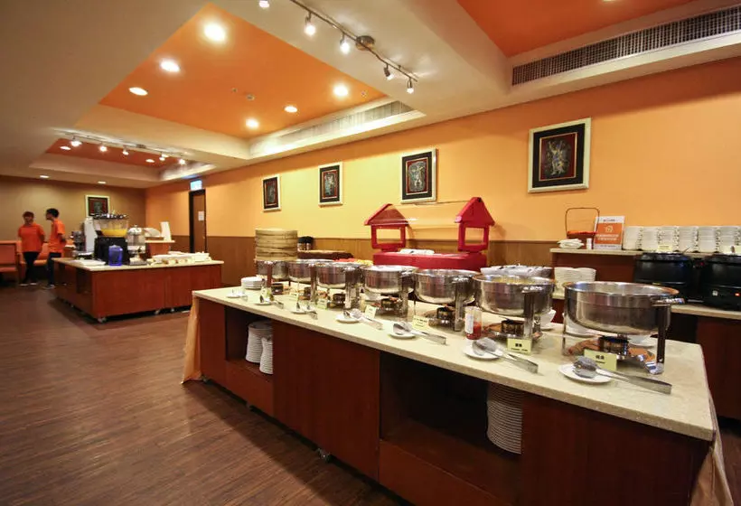 Orange Hoteltaichung Park