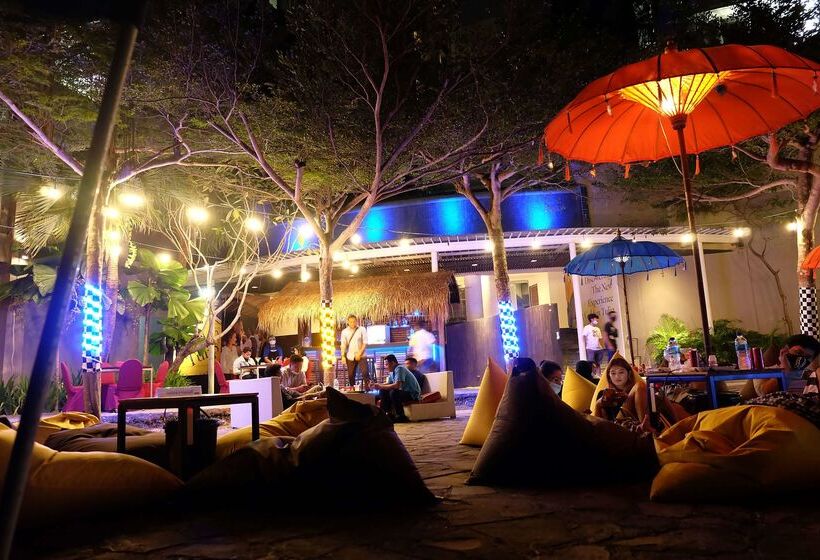 Golden Tulip Balikpapan Hotel & Suites