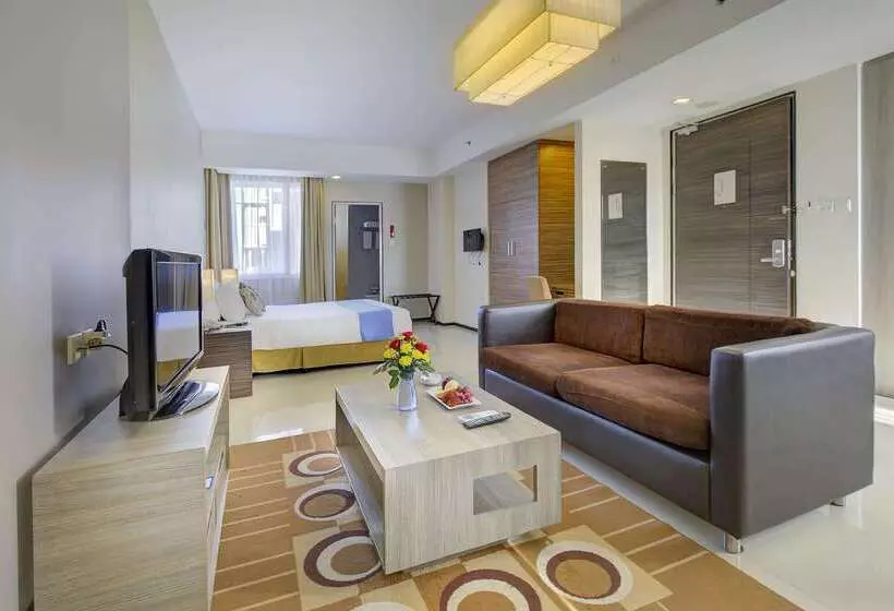 Golden Tulip Balikpapan Hotel & Suites