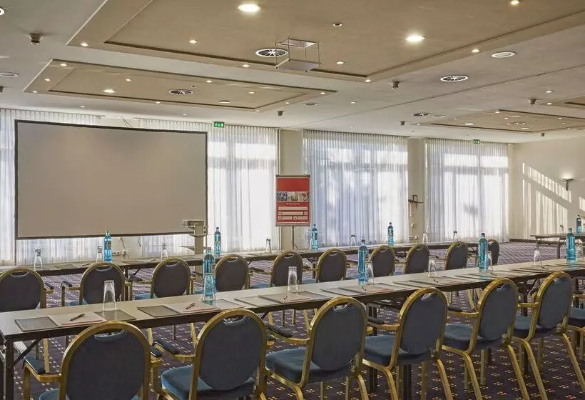 H+ Hotel Köln Hürth