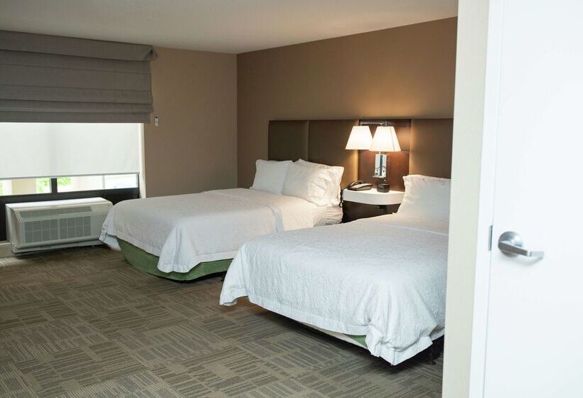فندق Hampton Inn Commerce Novi