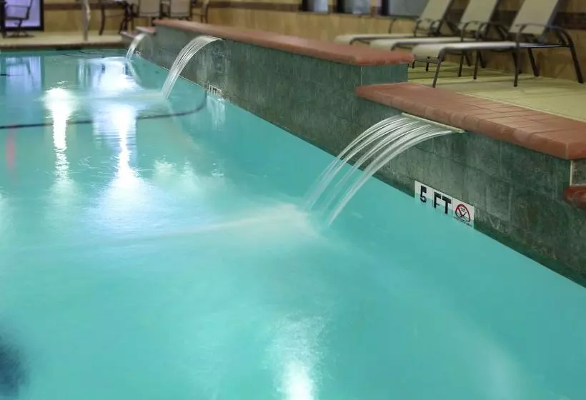 Otel Hampton Inn & Suites Buffalo