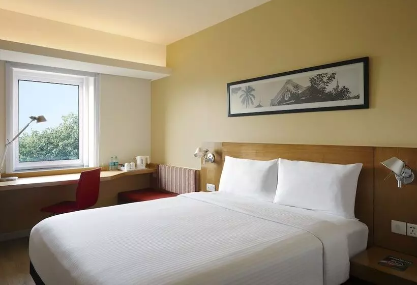 ホテル Ibis Pune Viman Nagar   An Accor Brand