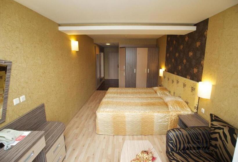 فندق Kotva  All Inclusive