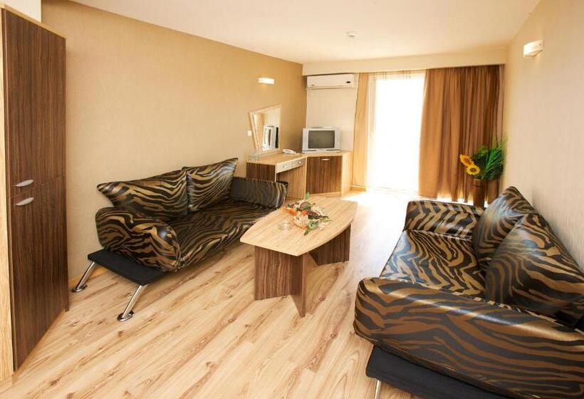 فندق Kotva  All Inclusive