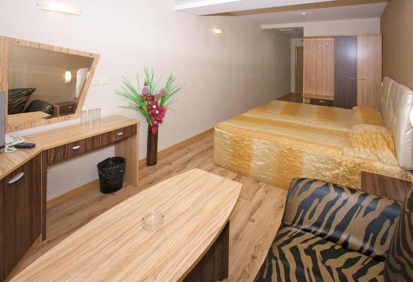 فندق Kotva  All Inclusive