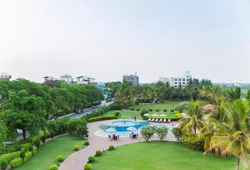 Отель Sun N Sand Shirdi