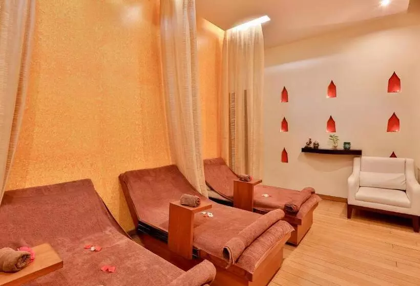 Отель Sun N Sand Shirdi