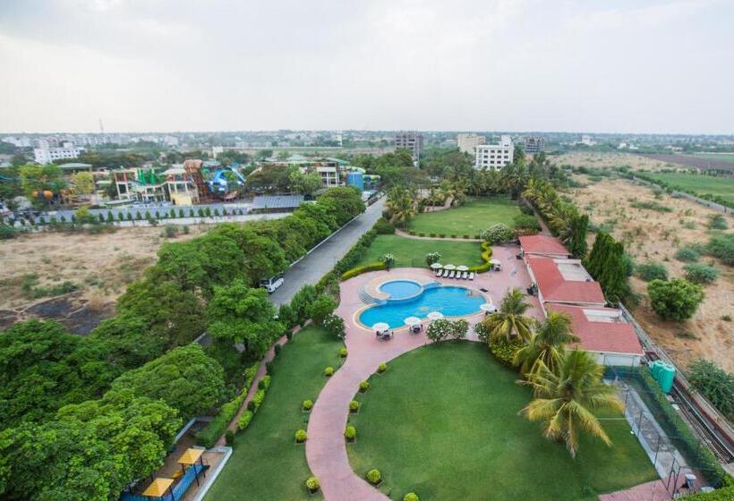 ホテル Sun N Sand Shirdi