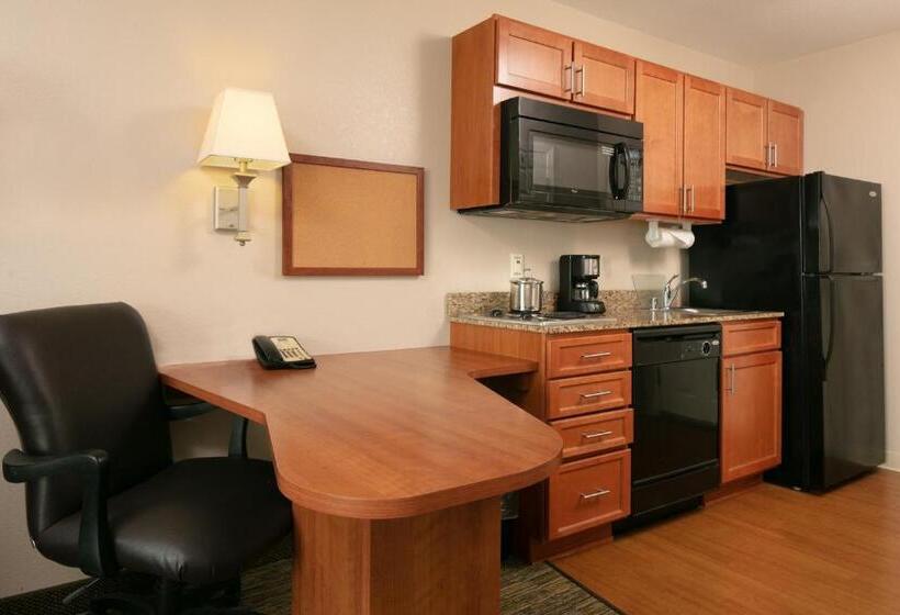 Candlewood Suites La Crosse, An Ihg