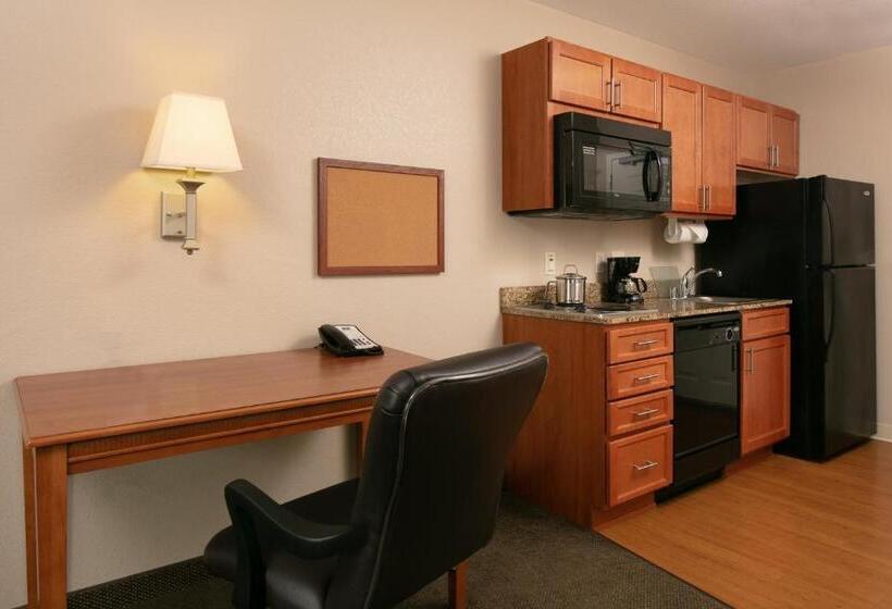 Candlewood Suites La Crosse, An Ihg