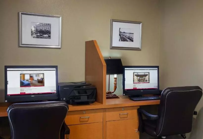 Candlewood Suites La Crosse, An Ihg