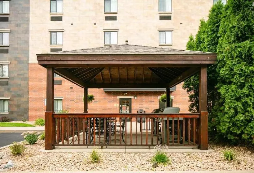 Candlewood Suites La Crosse, An Ihg