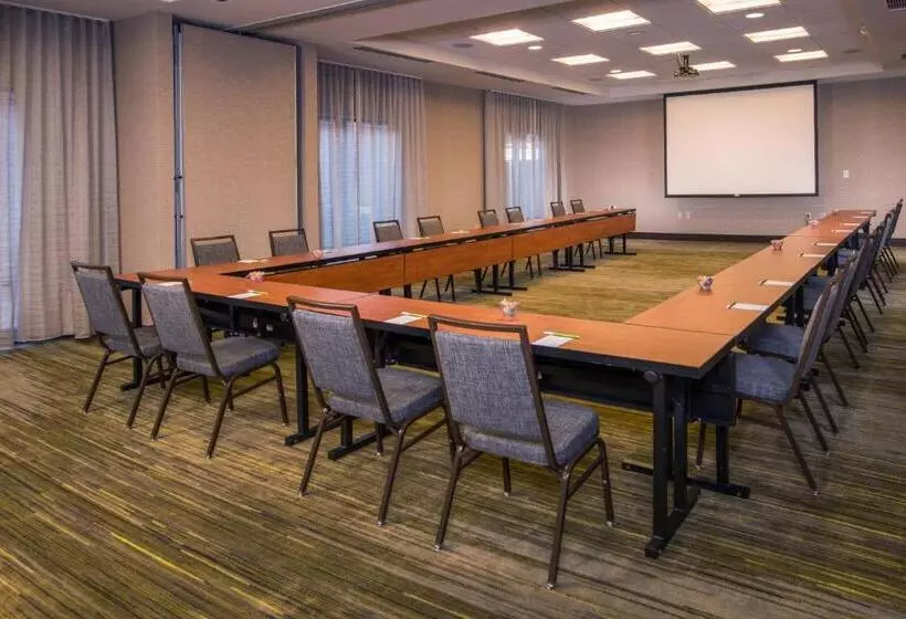 Courtyard Fredericksburg Historic District