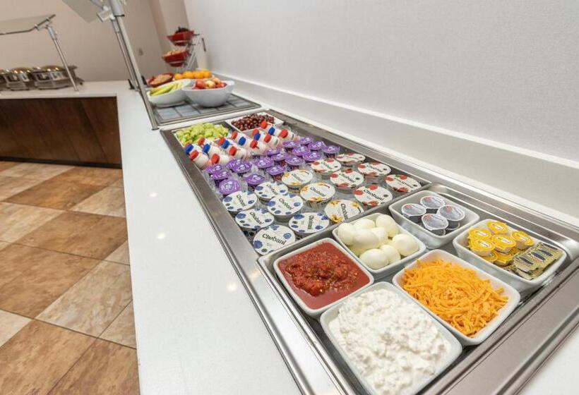 Holiday Inn Hotel & Suites Memphis Wolfchase Galleria, An Ihg