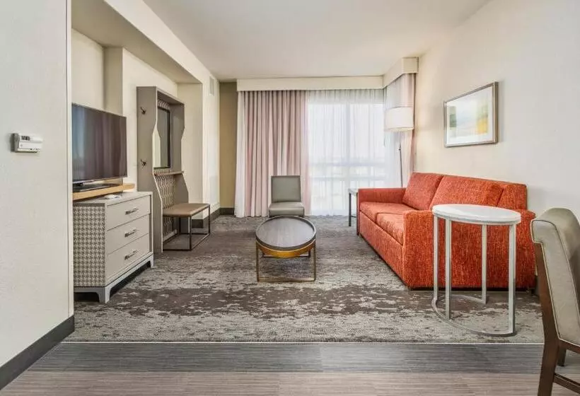 Holiday Inn Hotel & Suites Memphis Wolfchase Galleria, An Ihg