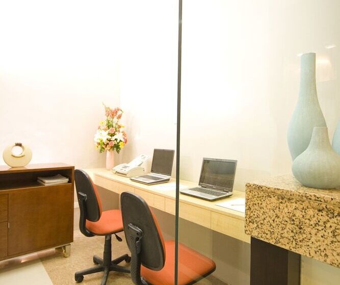 호텔 Baguio Burnham Suites