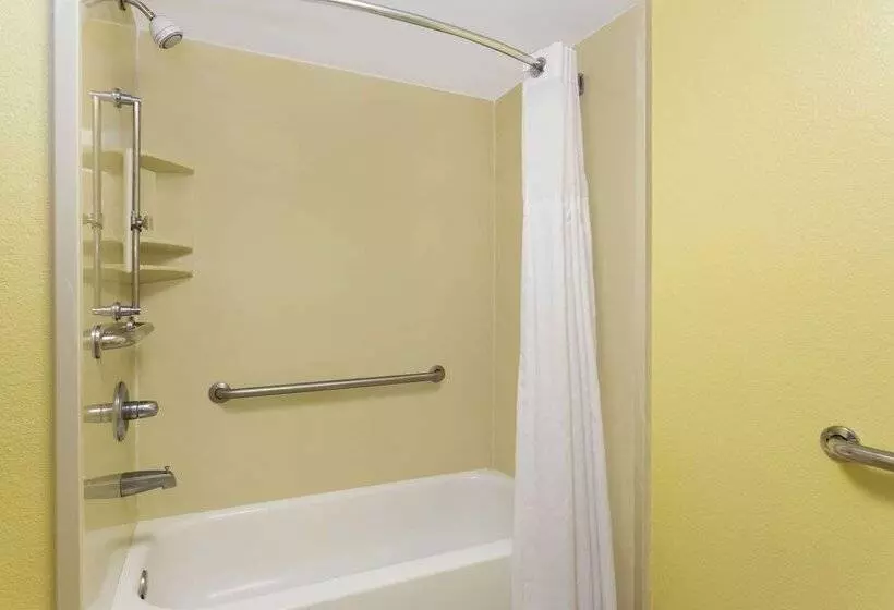 בית מלון כפרי Baymont By Wyndham Mobile/tillmans Corner