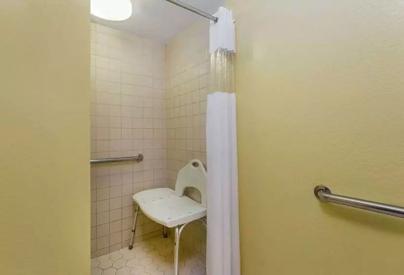 בית מלון כפרי Baymont By Wyndham Mobile/tillmans Corner