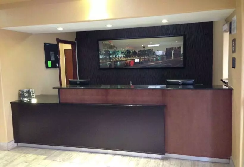 هتل Best Western Greentree Inn & Suites