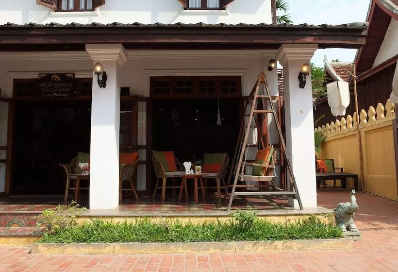 Отель Cafe De Laos